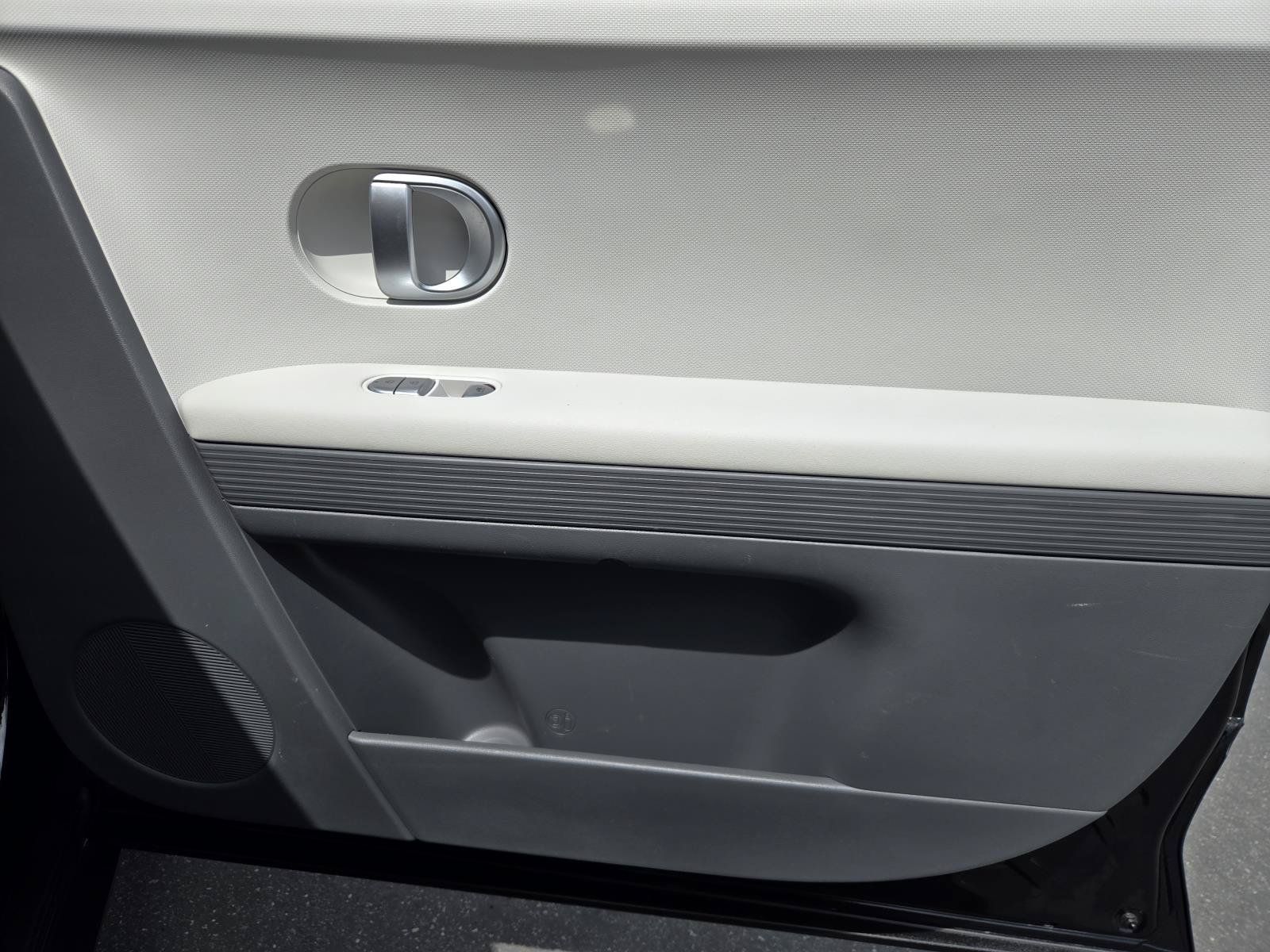 Used 2024 Hyundai Ioniq 5 SEL RWD image 34