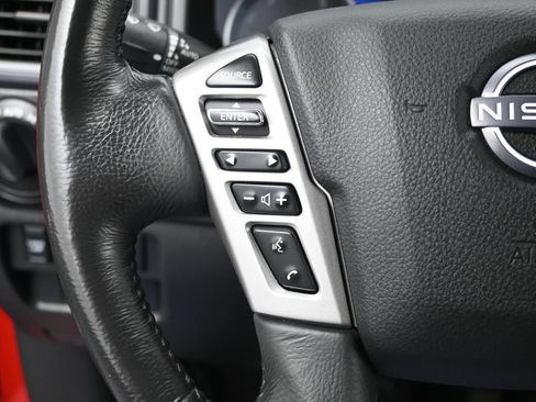 Used 2024 Nissan Titan SV w/ SV Convenience Package AWD/4WD image 18
