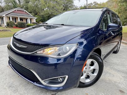 Used 2017 Chrysler Pacifica Touring-L Plus