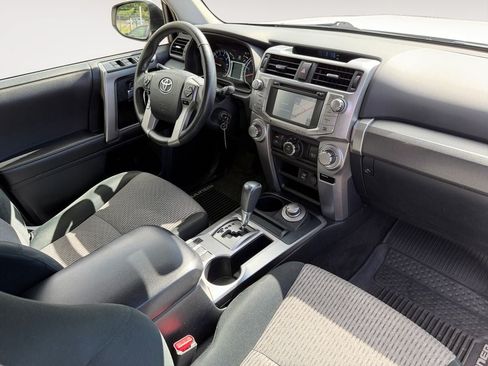 Used 2019 Toyota 4Runner SR5 AWD/4WD image 26