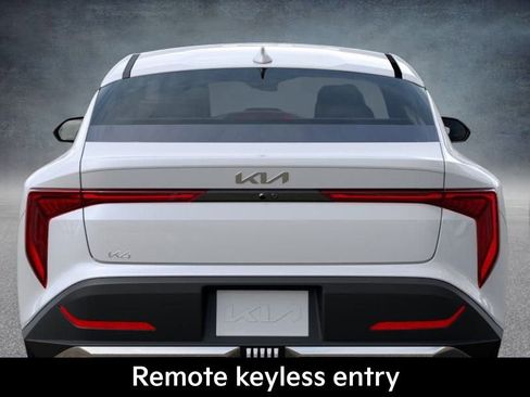 New 2025 Kia K4 EX image 15