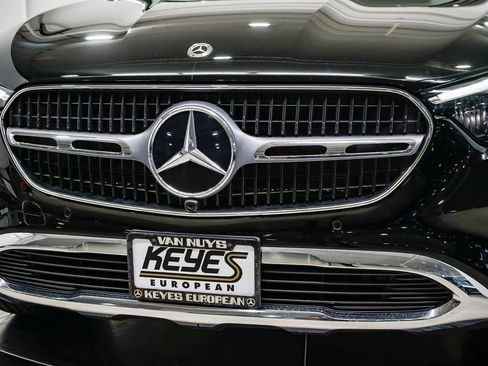 Certified 2025 Mercedes-Benz GLC 350e 4MATIC image 8