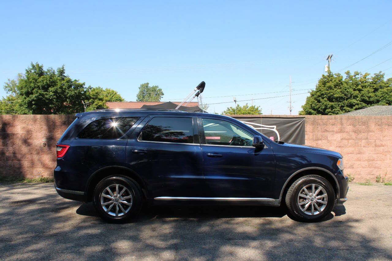 Used 2017 Dodge Durango SXT w/ Quick Order Package 23B AWD/4WD image 5
