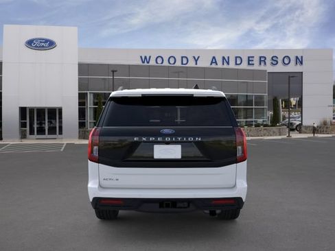 New 2026 Ford Expedition Active AWD/4WD image 5