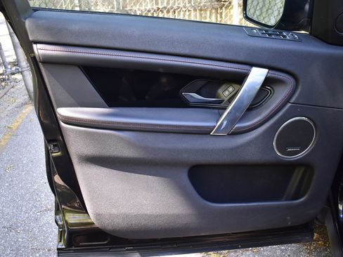 Used 2021 Land Rover Discovery Sport S R-Dynamic image 26