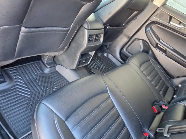 Used 2024 Ford Edge SEL AWD/4WD image 24