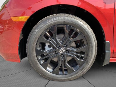 Certified 2025 Honda Odyssey Sport-L image 8