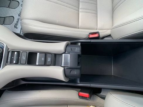 Used 2024 Honda HR-V EX-L image 19