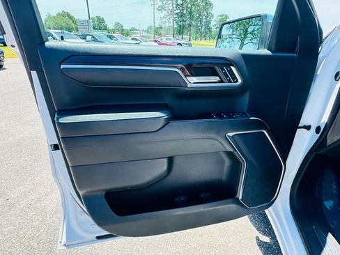 Used 2021 GMC Sierra 1500 SLT RWD image 9
