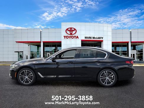 Used 2021 BMW 540i w/ Convenience Package RWD image 2