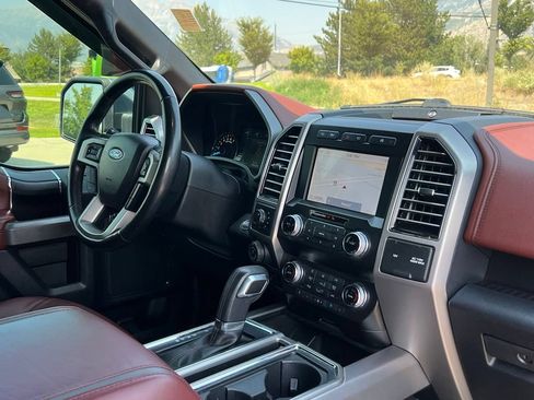Used 2020 Ford F150 Platinum w/ Technology Package AWD/4WD image 18