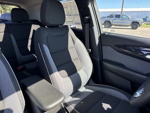 New 2026 Chevrolet TrailBlazer LT w/ Convenience Package FWD image 30