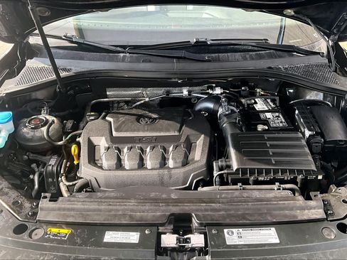 Used 2020 Volkswagen Tiguan SE FWD image 31