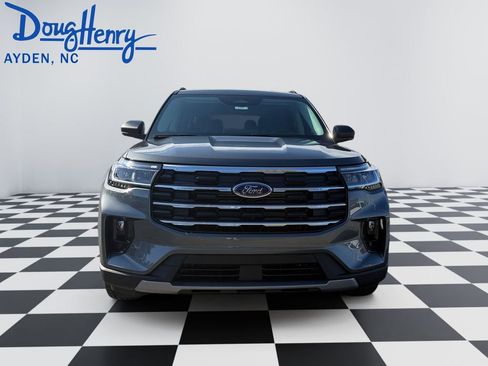 New 2026 Ford Explorer Active w/ Active Comfort Package image 8