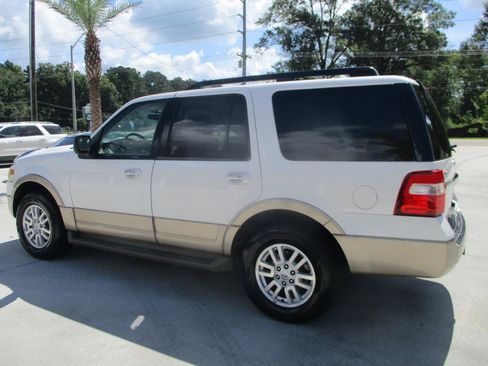 Used 2013 Ford Expedition XLT RWD image 10