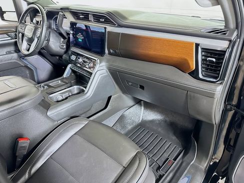 Used 2024 GMC Sierra 2500 Denali w/ Denali Reserve Package AWD/4WD image 29