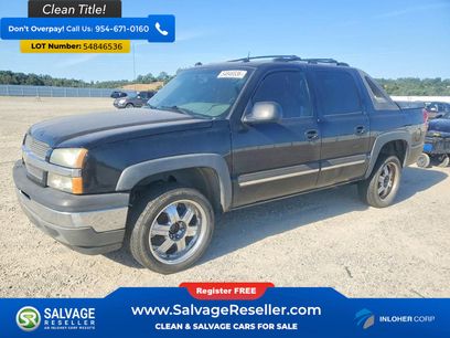 Used 2005 Chevrolet Avalanche Z66 w/ Sun And Sound Package