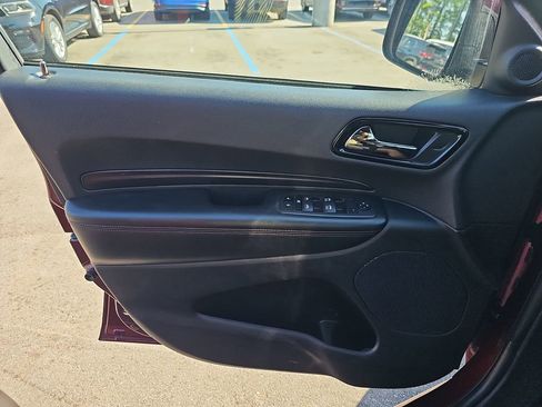 Used 2023 Dodge Durango GT image 31