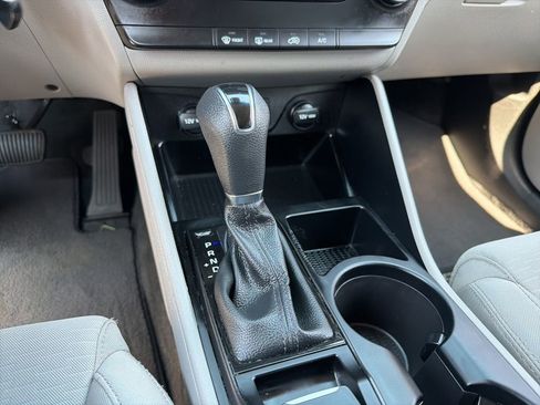 Used 2021 Hyundai Tucson SE FWD image 17