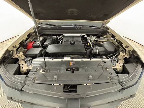 Used 2023 Chevrolet Colorado Trail Boss AWD/4WD image 31