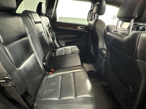 Used 2019 Jeep Grand Cherokee Limited AWD/4WD image 30