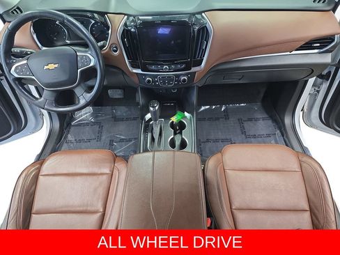 Used 2020 Chevrolet Traverse High Country w/ LPO, Floor Liner Package AWD/4WD image 9