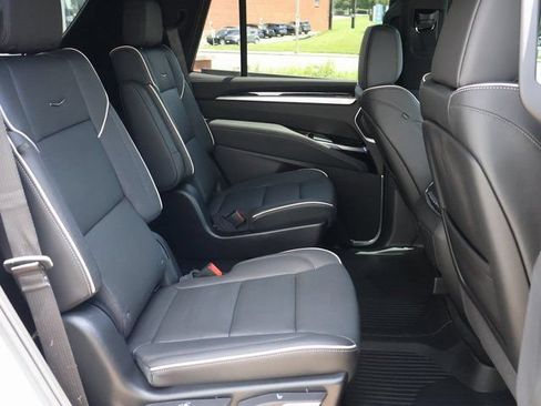 Certified 2026 Cadillac Escalade Sport w/ Touring Package AWD/4WD image 11