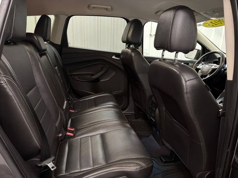 Used 2015 Ford Escape Titanium w/ Equipment Group 301A AWD/4WD image 24