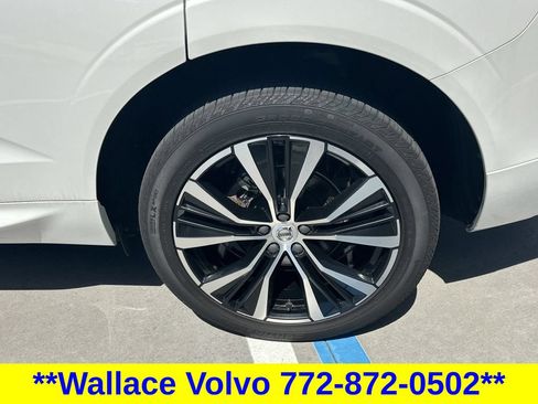 Used 2023 Volvo XC60 B5 Plus w/ Climate Package AWD/4WD image 11