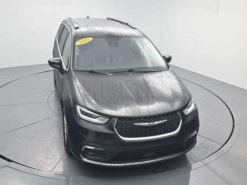 Used 2022 Chrysler Pacifica Touring-L FWD image 50