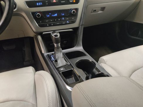 Used 2015 Hyundai Sonata Sport w/ Option Group 03 FWD image 26