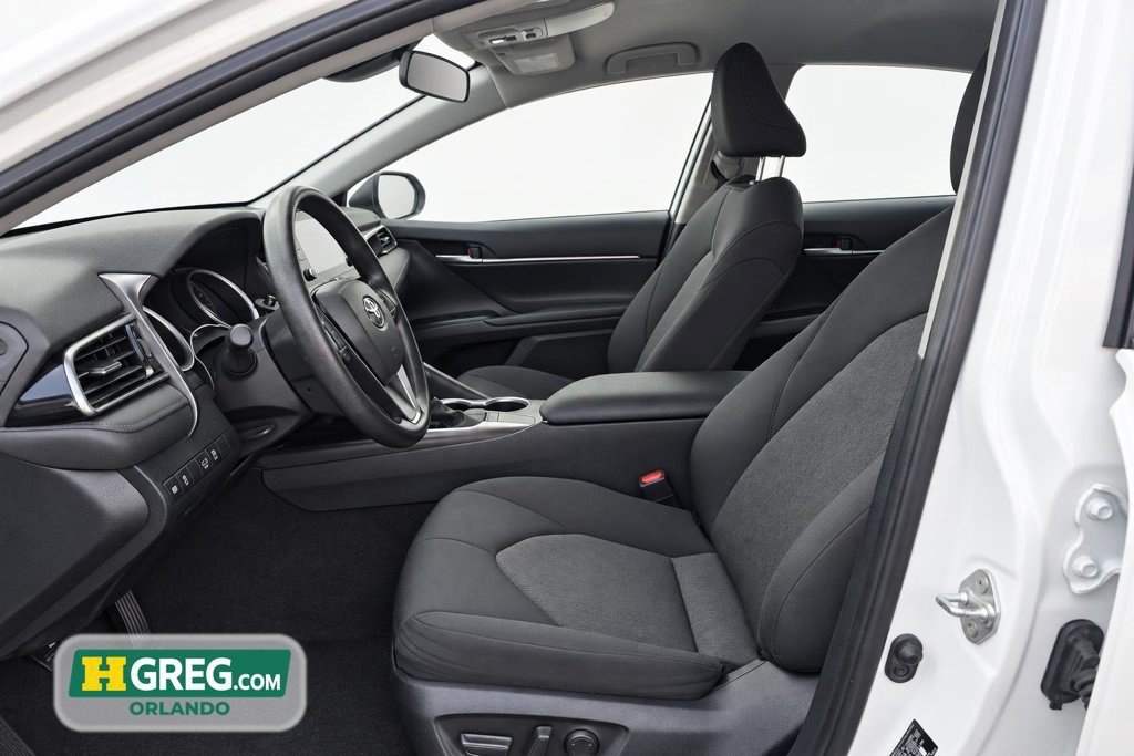 Used 2024 Toyota Camry LE FWD image 8