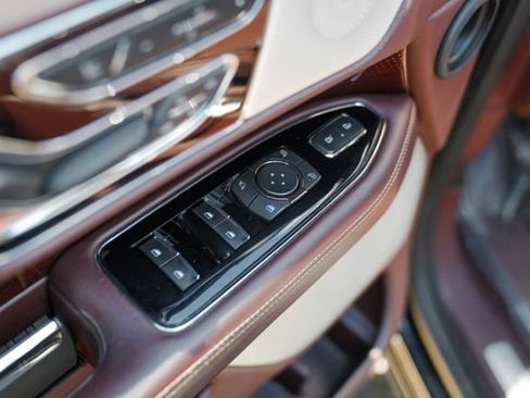 Used 2020 Lincoln Navigator L Black Label AWD/4WD image 48