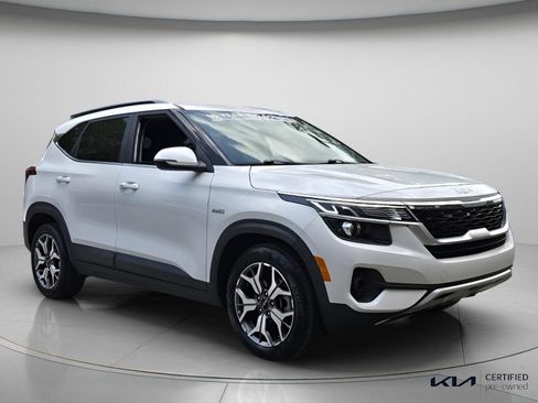Certified 2022 Kia Seltos EX AWD/4WD image 9
