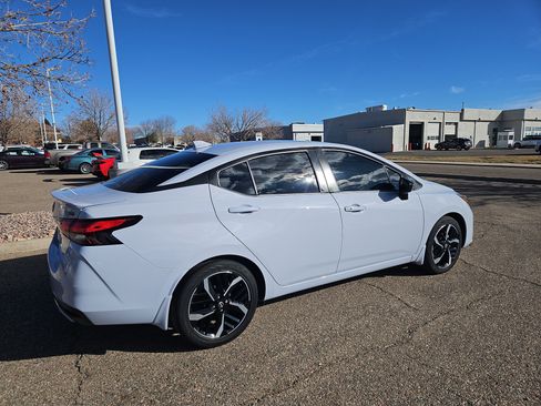 Used 2024 Nissan Versa SR w/ Trunk Package image 4