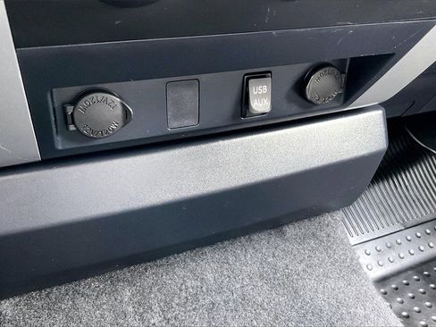 Used 2019 Toyota Tundra SR5 image 24