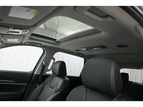 New 2025 Kia Telluride S image 21