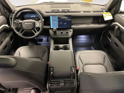 New 2026 Land Rover Defender 110 S image 10