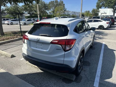 Used 2018 Honda HR-V EX-L image 8