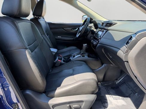 Used 2020 Nissan Rogue SL w/ Premium Package AWD/4WD image 8