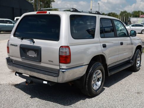 Used 2000 Toyota 4Runner 2WD w/ Upgrade Value Pkg 1 image 7