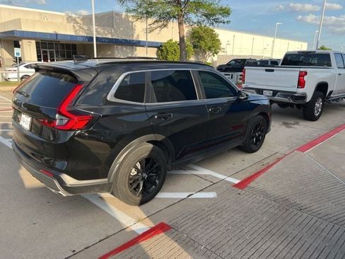 Used 2025 Honda CR-V Sport image 6