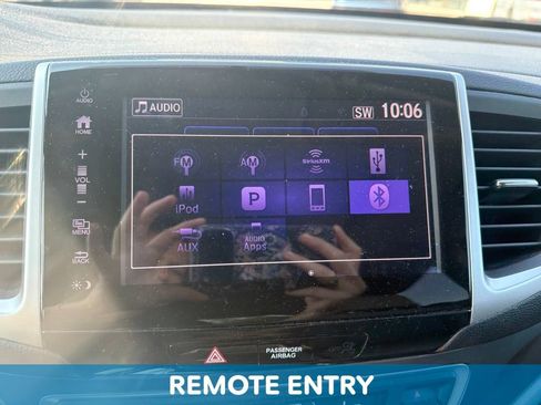 Used 2017 Honda Pilot EX-L image 4