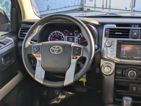 Used 2018 Toyota 4Runner SR5 image 16
