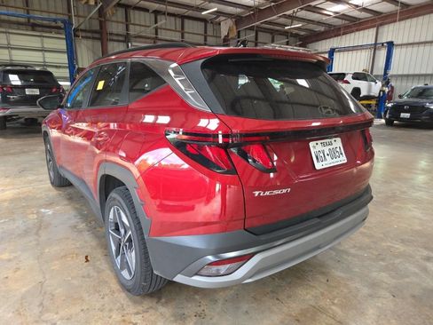 Used 2025 Hyundai Tucson SEL AWD/4WD image 8