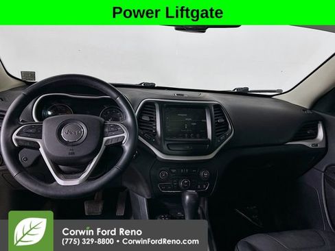 Used 2016 Jeep Cherokee Trailhawk w/ Comfort/Convenience Group image 22