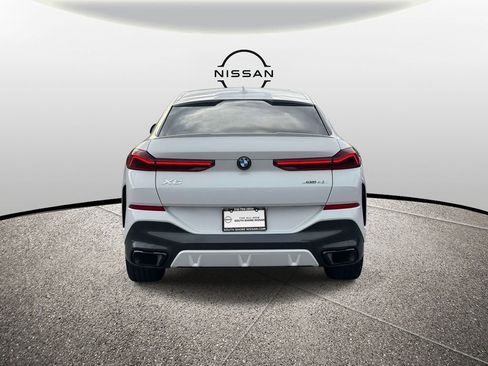 Used 2023 BMW X6 xDrive40i w/ Executive Package image 6