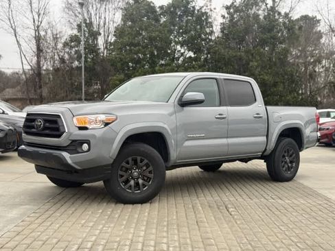 Used 2020 Toyota Tacoma SR5 image 1