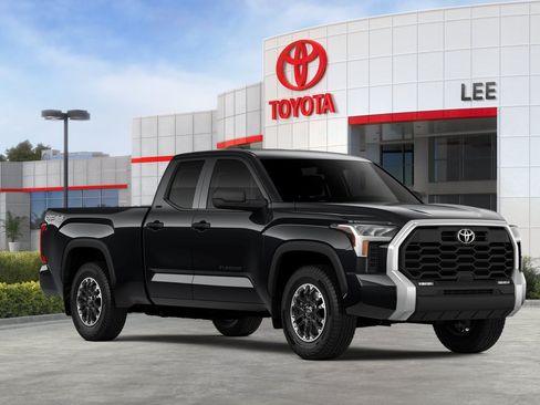 New 2026 Toyota Tundra SR5 AWD/4WD image 15