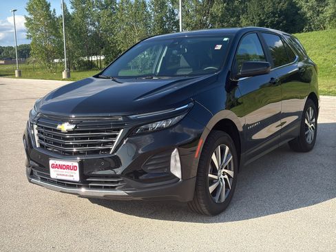 Certified 2024 Chevrolet Equinox LT AWD/4WD image 2